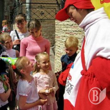 «Світлофор» + діти = свято. ФОТОрепортаж «Світлофор» + діти = свято. ФОТОрепортаж