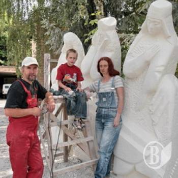 Камінь очищений від зайвого: Міжнародна зустріч скульпторів. ФОТОрепортаж Камінь очищений від зайвого: Міжнародна зустріч скульпторів. ФОТОрепортаж