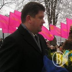 Круглий стіл Соборність як символ консолідації відбувся у Чернігові Круглий стіл Соборність як символ консолідації відбувся у Чернігові