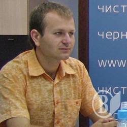 Для більшості молоді жоден з політиків не є авторитетом Для більшості молоді жоден з політиків не є авторитетом