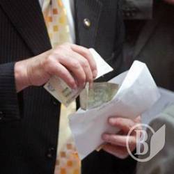 У липні середня зарплата в Україні зросла У липні середня зарплата в Україні зросла