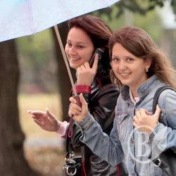 Осінь вже по місту гуляє. ФОТОрелаксація Осінь вже по місту гуляє. ФОТОрелаксація