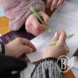 Голосування поблизу Чернігова: Киселівка. ФОТО Голосування поблизу Чернігова: Киселівка. ФОТО