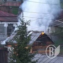Електрика попалила дві хати на Чернігівщині. Одна особа загинула Електрика попалила дві хати на Чернігівщині. Одна особа загинула