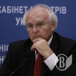Що зробив Вакарчук на посаді міністра освіти і науки? Що зробив Вакарчук на посаді міністра освіти і науки?