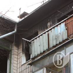 Чоловіка госпіталізовано через вибух газу в житловому будинку в Чернігові Чоловіка госпіталізовано через вибух газу в житловому будинку в Чернігові