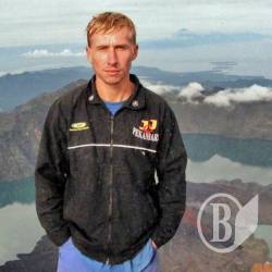 Михайло Павлюк відкривав чернігівцям світ. ФОТОрепортаж Михайло Павлюк відкривав чернігівцям світ. ФОТОрепортаж
