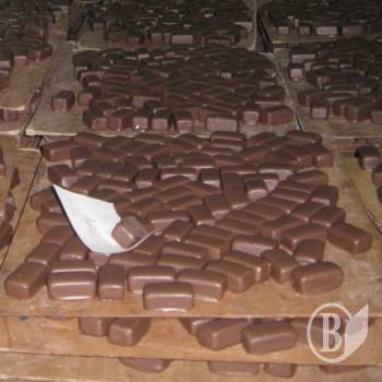 Бісквіти та печиво виготовляють чоловіки Бісквіти та печиво виготовляють чоловіки