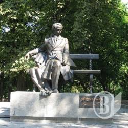 22 травня - Мітинг у Чернігові з нагоди 150-ї річниці перепоховання Тараса Шевченка в Україні 22 травня - Мітинг у Чернігові з нагоди 150-ї річниці перепоховання Тараса Шевченка в Україні