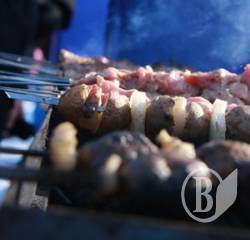 Чернігівці провели зиму. І показали фігури (відео) Чернігівці провели зиму. І показали фігури (відео)