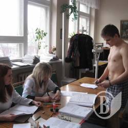 Цієї весни 18-річних до армії не призиватимуть (Фото) Цієї весни 18-річних до армії не призиватимуть (Фото)