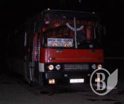 Скільки автобусів возить чернігівців? Скільки автобусів возить чернігівців?