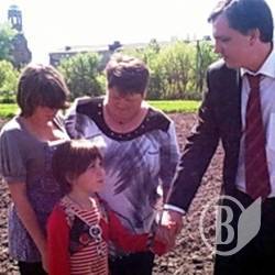 Як на Варвинщині прийомна родина наскаржилась Юрію Павленку на місцеву владу Як на Варвинщині прийомна родина наскаржилась Юрію Павленку на місцеву владу