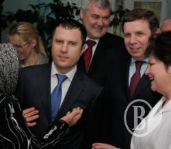 Рибаков: Відремонтуємо Коропську поліклініку Рибаков: Відремонтуємо Коропську поліклініку