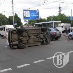 Автомобільна аварія у Чернігові (Фото) Автомобільна аварія у Чернігові (Фото)