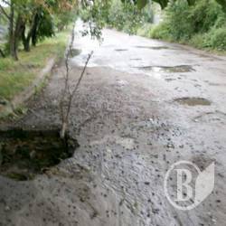 Дірява дорога у Прилуках: недогляд влади? Дірява дорога у Прилуках: недогляд влади?