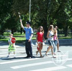 Увага! Діти на дорозі!(фото) Увага! Діти на дорозі!(фото)