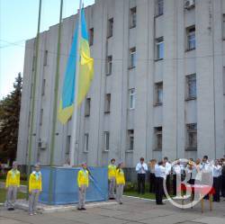 Ніжин відзначає День Прапора (фото) Ніжин відзначає День Прапора (фото)