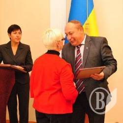 Вітали кращих працівників туристичної галузі (фото) Вітали кращих працівників туристичної галузі (фото)