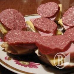30 грамів ковбаси збільшують ризик раку шлунку (відео) 30 грамів ковбаси збільшують ризик раку шлунку (відео)
