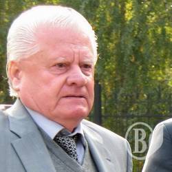 «Земля і Воля» планує збирати по 300 тисяч тонн (відео) «Земля і Воля» планує збирати по 300 тисяч тонн (відео)