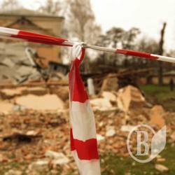 Місцева катастрофа – як все було (фото) Місцева катастрофа – як все було (фото)