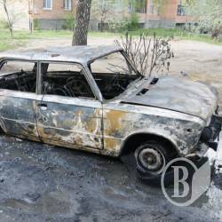 Згорів автомобіль 73-річного талалаївця Згорів автомобіль 73-річного талалаївця