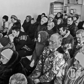 Влада контролює сходи громадян (фото) Влада контролює сходи громадян (фото)