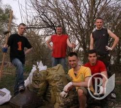 Свободівці провели передвеликодню толоку в Седневі Свободівці провели передвеликодню толоку в Седневі
