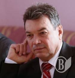 Пішла із життя видатна людина – депутат, педагог Володимир Тандура Пішла із життя видатна людина – депутат, педагог Володимир Тандура
