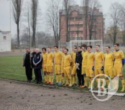 Корюківська футбольна команда ігнорувала фінальний матч чемпіонату області Корюківська футбольна команда ігнорувала фінальний матч чемпіонату області