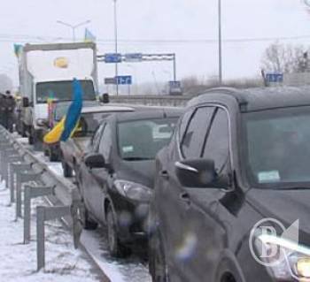 «Український вибір» Медведчука першим порушить закон про рух в колонах? «Український вибір» Медведчука першим порушить закон про рух в колонах?