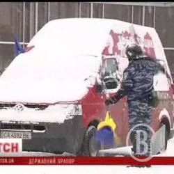 Томенко покарає за наругу над прапором Томенко покарає за наругу над прапором