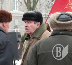 100 чернігівців відзначили День юного антифашиста 100 чернігівців відзначили День юного антифашиста