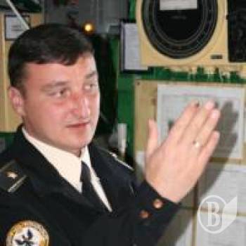 «Бог шельму метит»: командир тральщика крав пальне,а потім зрадив Батьківщину «Бог шельму метит»: командир тральщика крав пальне,а потім зрадив Батьківщину
