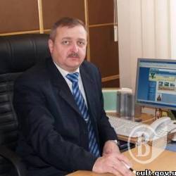 Культурного Мойсієнка хочуть люструвати? Культурного Мойсієнка хочуть люструвати?