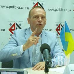 Атрошенко пообіцяв знищити корупцію гласністю і політичною зброєю Атрошенко пообіцяв знищити корупцію гласністю і політичною зброєю