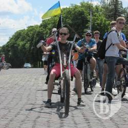 Чернігів – проти хамів за кермом та за велодоріжки Чернігів – проти хамів за кермом та за велодоріжки