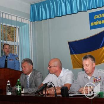 Рапута всівся у крісло начальника міської міліції Рапута всівся у крісло начальника міської міліції