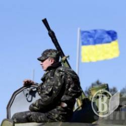 Українська армія шукає танкістів та артилеристів із досвідом Українська армія шукає танкістів та артилеристів із досвідом