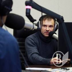 Вакарчук записал кавер на песню Кузьмы Вакарчук записал кавер на песню Кузьмы