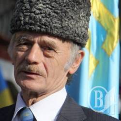 Джемілєв загрожує обороноздатності Росії Джемілєв загрожує обороноздатності Росії