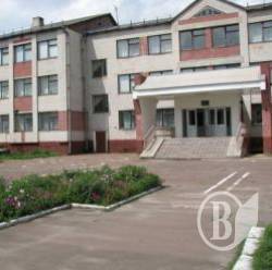 Гранату РПГ у Ріпкинську школу №2 приніс представник Самооборони. Одна з поранених померла Гранату РПГ у Ріпкинську школу №2 приніс представник Самооборони. Одна з поранених померла