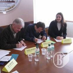 Студентіи-історики писатимуть статті для Вікіпедії Студентіи-історики писатимуть статті для Вікіпедії