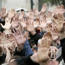 У Раді пропонують карати за проплачені мітинги У Раді пропонують карати за проплачені мітинги