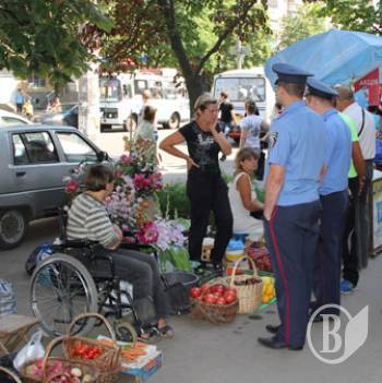 Міліція очистить вулиці від стихійної торгівлі Міліція очистить вулиці від стихійної торгівлі