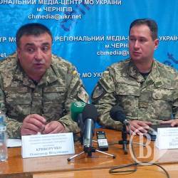 До армії хочуть відправити удвічі менше призовників, ніж навесні. Але служитимуть вони довше До армії хочуть відправити удвічі менше призовників, ніж навесні. Але служитимуть вони довше