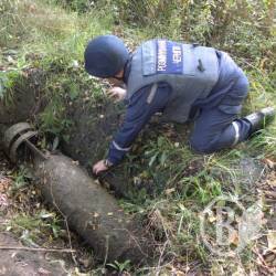 Спасатели нашли и уничтожили фугасную авиационную бомбу весом 250 кг