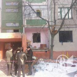 У Чернігівській багатоповерхівці прогримів вибух - фото (оновлюється) У Чернігівській багатоповерхівці прогримів вибух - фото (оновлюється)