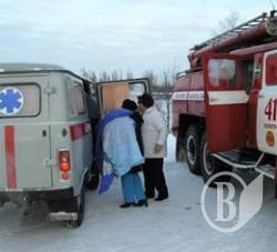 Три «швидкі допомоги» дістали в снігах рятувальники Три «швидкі допомоги» дістали в снігах рятувальники
